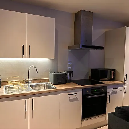 Apartment Leeds - Stylish