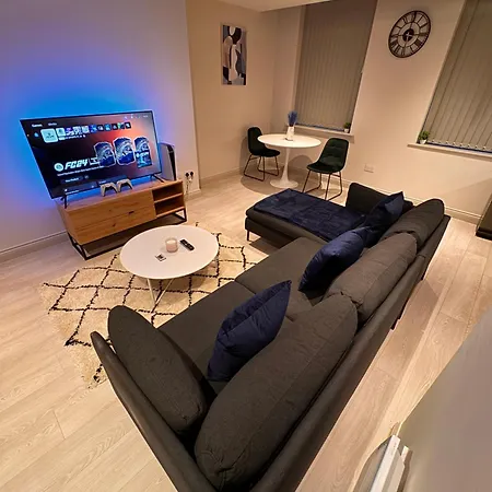 Leeds - Stylish Apartment