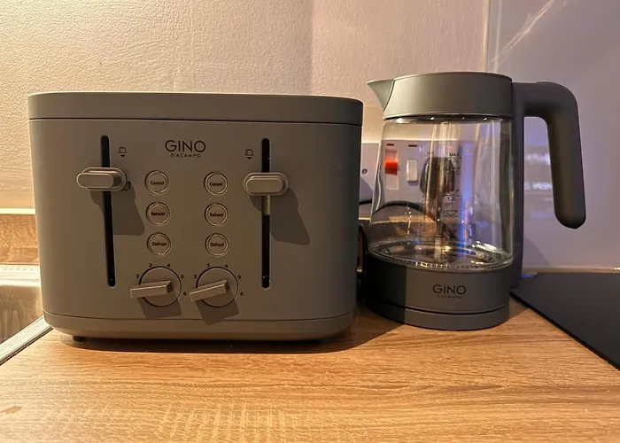 - Stylish Leeds (West Yorkshire)